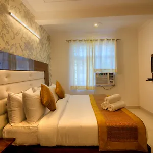 3* Hotel Airport Ark Of Avalon